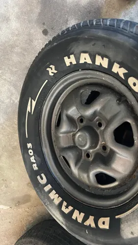 Pneu Hankook