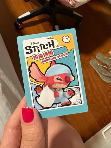 Blind box Stitch - Miniso (Guerra de travesseiro) Personagem Leroy!