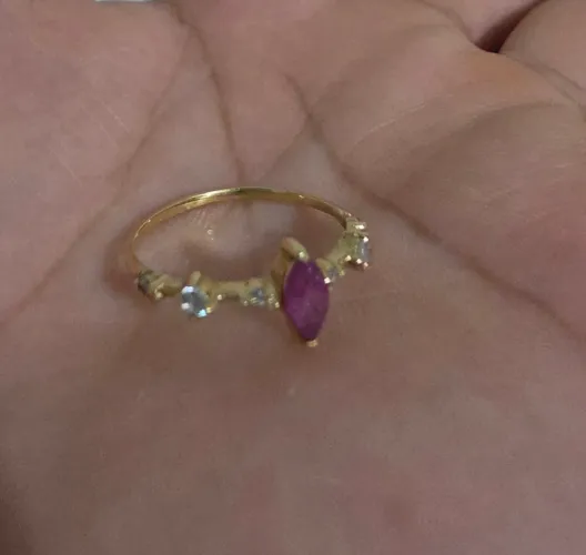 Anel Solitário de Safira Rosa