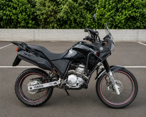 XTZ 250 Ténéré 2011 Completa e Revisad