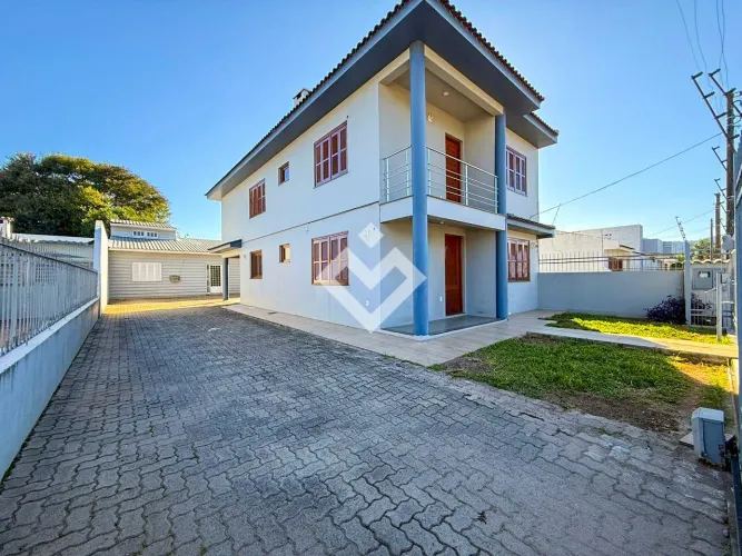 Casa para locação no Bairro Pé de Platáno