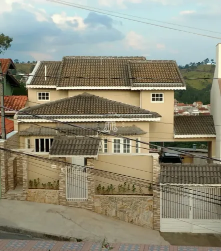 CASA SOBRADO À VENDA COM 03 QUARTOS NO BAIRRO VILA OLIMPIA - CAMPO LIMPO PAULISTA/SP.