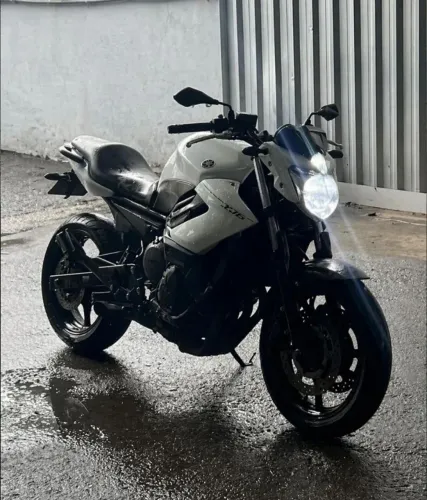 Vendo Yamaha XJ6 2013