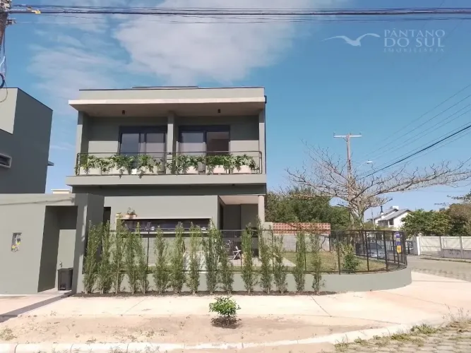 Imóvel para venda com 148 metros quadrados com 3 quartos em Pântano do Sul - Florianópolis