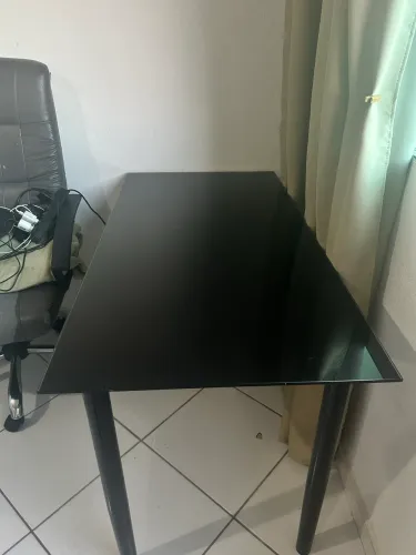 Vendo mesa vidro para computador 