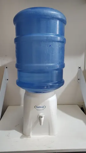 Suporte para garrafão + 2 Garrafões 20 litros
