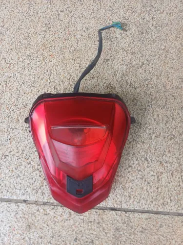 Farol traseiro