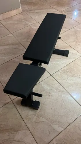 Banco regulável