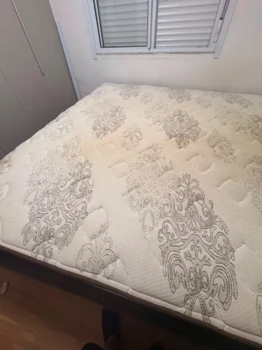 Cama Queen Levitate Plush + Box Baú