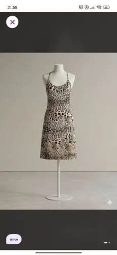 Vestido oncinha