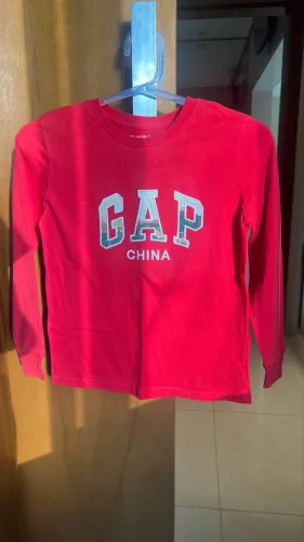 Camiseta infantil Gap menino 4/5 anos