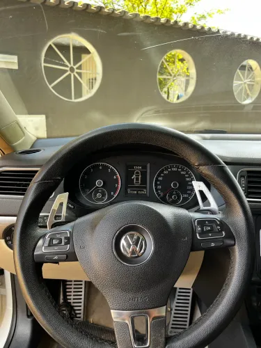 Volkswagen Jetta Highline 2.0 TSI 16V 4P Tiptronic 2013