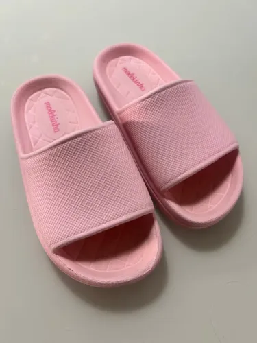 Chinelo nuvem Molekinha (tam 27/28)