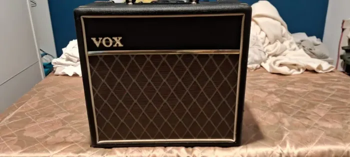 Amplificador de guitarra elétrica VOX Pathfinder V9158