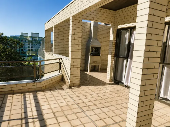 Apartamento para venda tem 256 metros quadrados com 3 quartos em Praia Grande - Ubatuba -