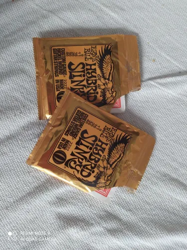 Cordas guitarra híbrida Ernie Ball, 85,00