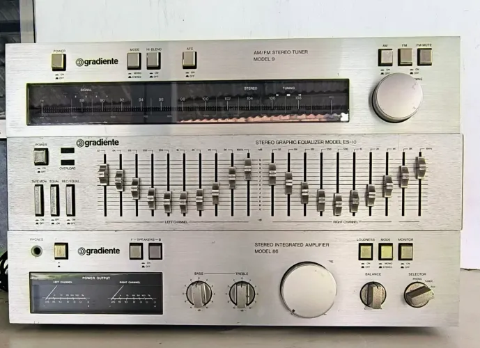 Vendo sistema de som Gradiente vintage