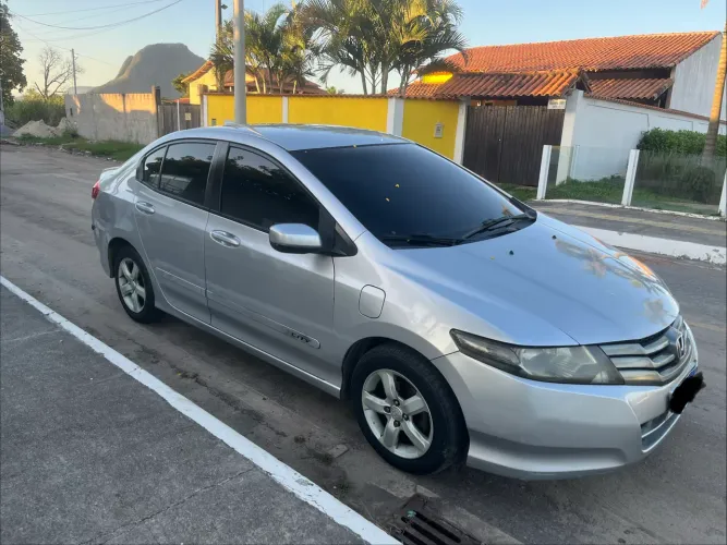 Honda City Sedan DX 1.5 Flex 16V Mec. 2011