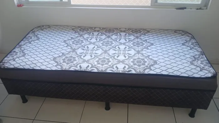 Cama conjugada nova solteiro