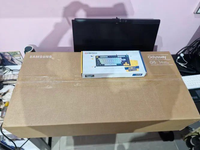 Monitor Samsung odyssey g5 34P 165hz (ENTREGO OU RETIRADA CIDADE DE DEUS)