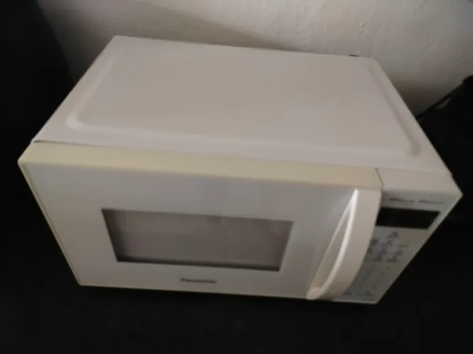 Micro-ondas funcionando tudo