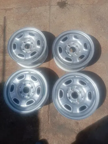 Rodas 13