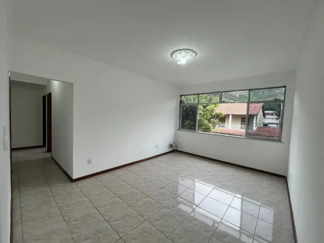 Imóvel para aluguel tem 308 metros quadrados com 3 quartos em Piedade - Rio de Janeiro - R