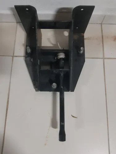 Suporte para step zero de caminhão