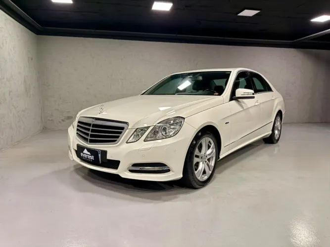 Mercedes-Benz E-250 2012