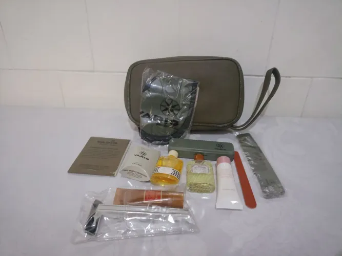 Kit Necessaire Antigo Varig Colecionável
