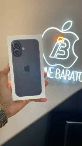 iPhone 17
