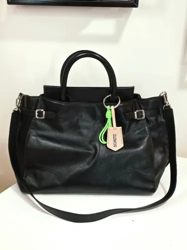 Bolsa Schutz Heaven couro preta grande