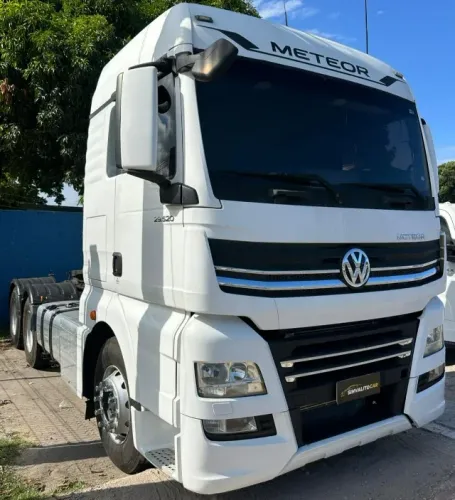 Volkswagen Meteor 29.520 - 6x4