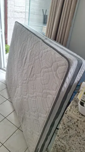Cama catana de casal com base