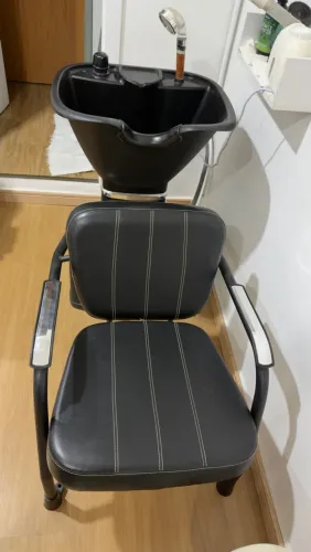 Lavatório Dompel para salão de beleza