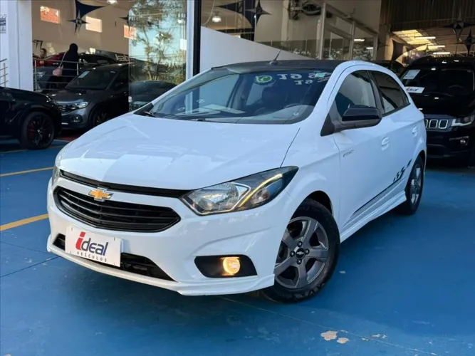 Chevrolet Onix Hatch Effect 1.4 8V Flex Mec. 4P 2018