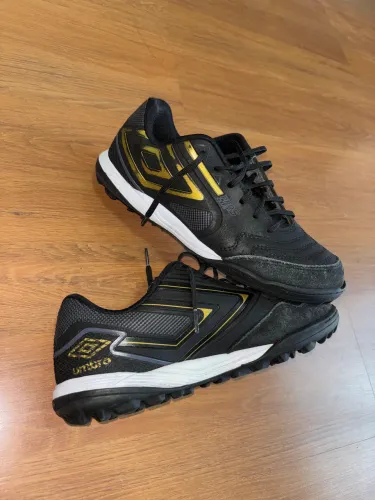 Chuteira umbro Pro 5