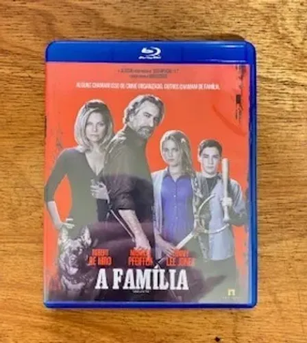 Blu-ray A Família (Robert De Niro e Michelle Pfeiffer) Produção: Martin Scorsese