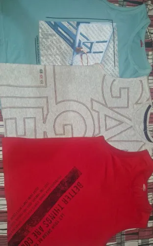 Roupas novas e usadas