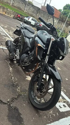 Yamaha FZ25 Fazer 250 ABS 2024 ? Impecável / Pouco Rodada (À Vista ou Repasse)
