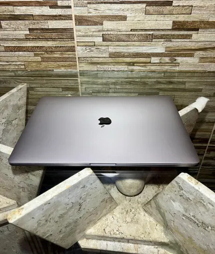Macbook pro 2019- 16pol, i9, 16gb/1tb (até12x)