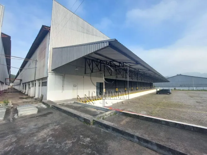 Galpão à venda, 10000 m² por R$ 60.000.000,00 - Itaqui - Itapevi/SP