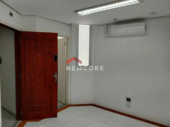 Sala comercial em Avenida Engenheiro Carlos Stevenson - Nova Campinas - Campinas/SP