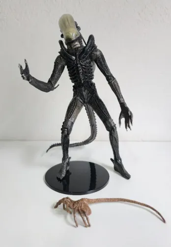 Action Figure Alien - O Oitavo Passageiro De 1979 Xenomorfo Clássico Neca