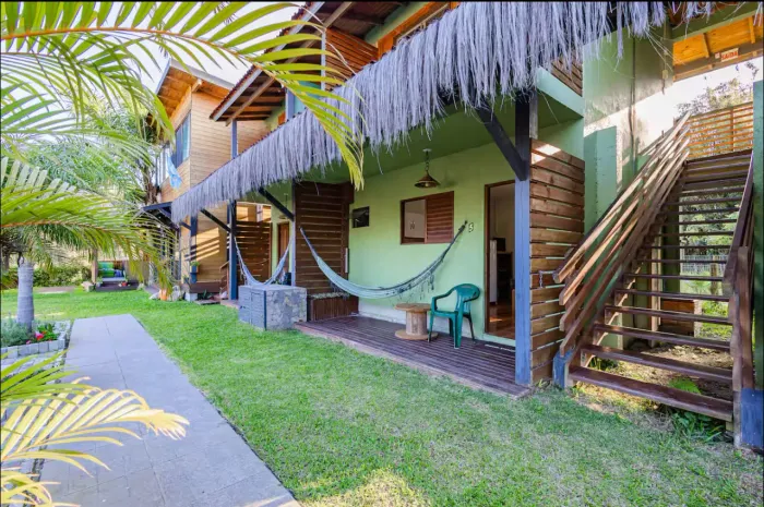 Pousada na Praia do Rosa - Ouvidor