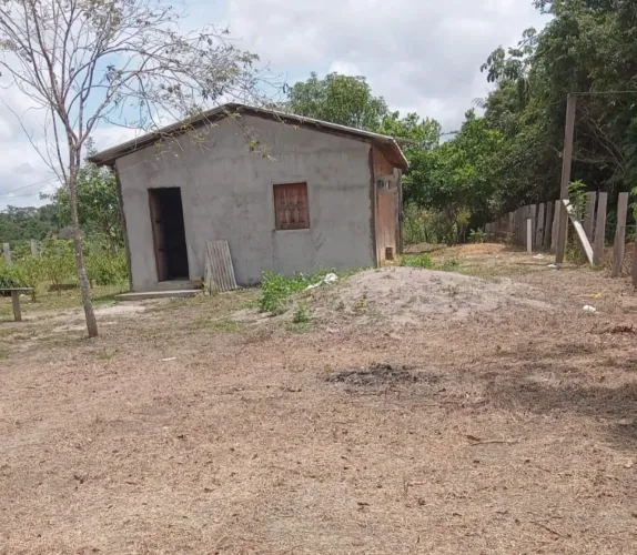 Vende-se Terreno no Km 46 - Novo Airão