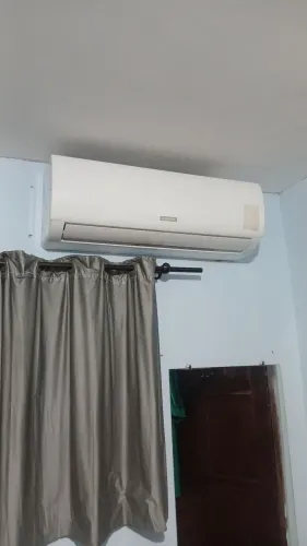 1.300 ar condicionado ja instalado