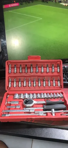 Caixa de ferramentas 46pcs / Pequenos reparos 