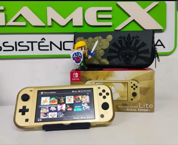 NINTENDO SWITCH LITE EDIÇÃO ZELDA