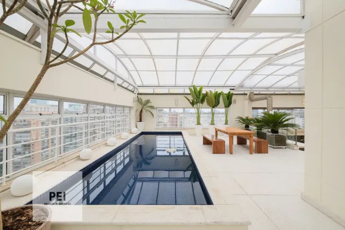 COBERTURA COM VISTA EXCLUSIVA VILA NOVA CONCEIÇÃO DUPLEX 4 SUITES 8 VAGAS VISTA PARA O PAR